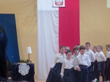 Uroczystość obchodów 65-lecia Szkoły Podstawowej im. Henryka Sienkiewicza w Niesułkowie, 